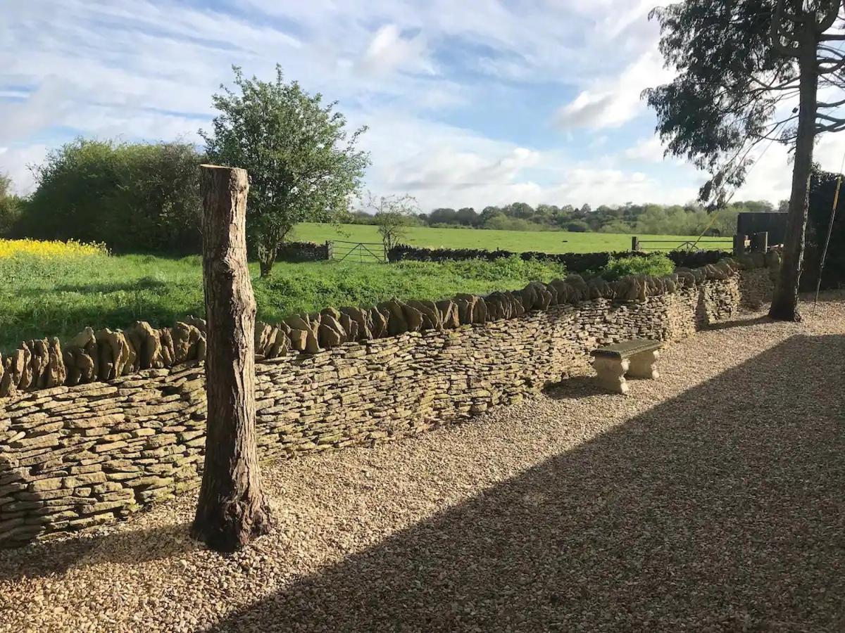 Kenns Farm - 2 Beautiful Barns Villa Carterton Exterior foto